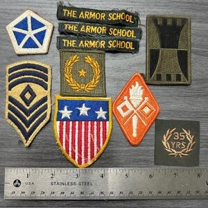 Vintage U.S. Army Patch Lot Of 8 - Estate find – original military insignia
